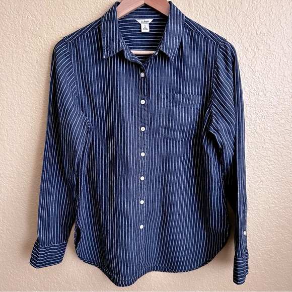 L.L. Bean Navy and White Striped Long Sleeve Button Down Linen Shirt - Picture 2 of 8
